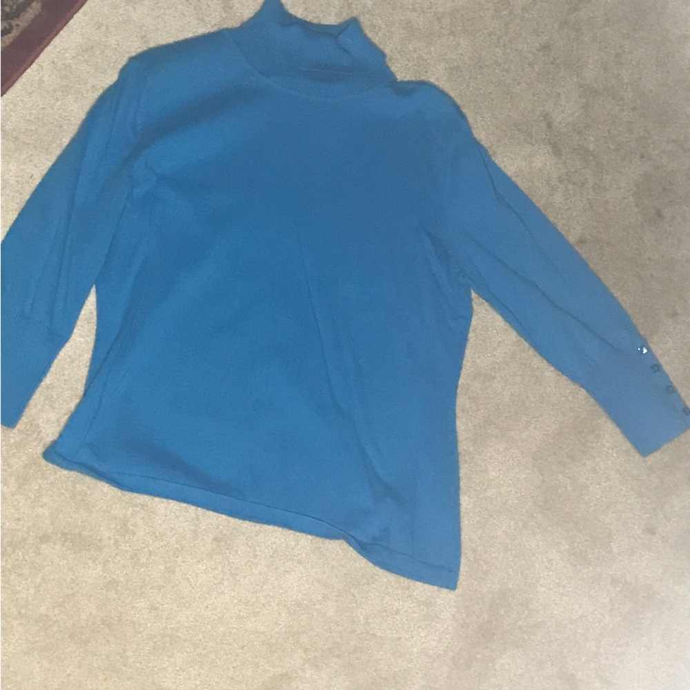 Large Blue women’s Croft and Barrow turtleneck sweater